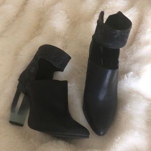 AMAZING Miista high heels